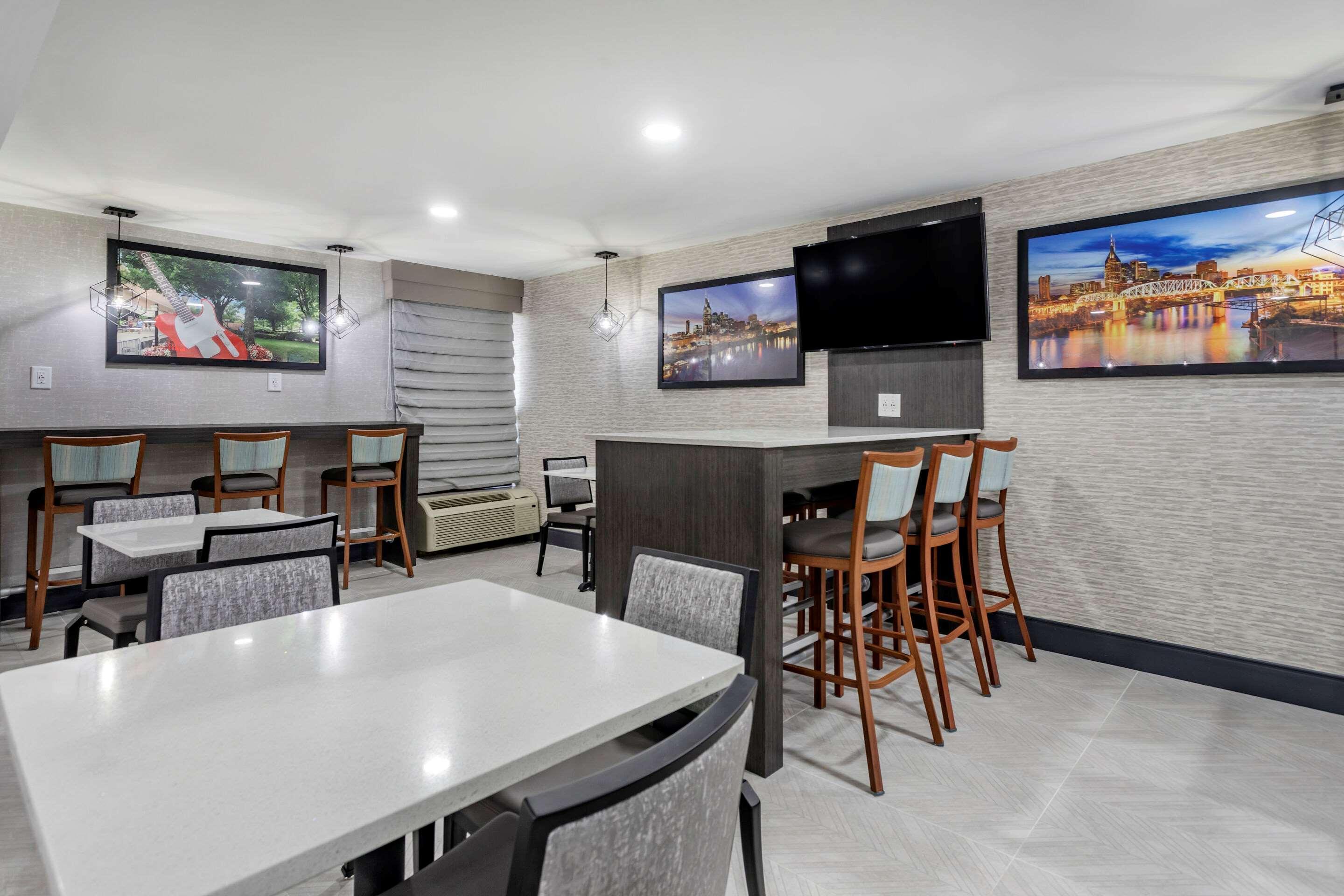 Comfort Inn Nashville - Opryland Area Exterior photo