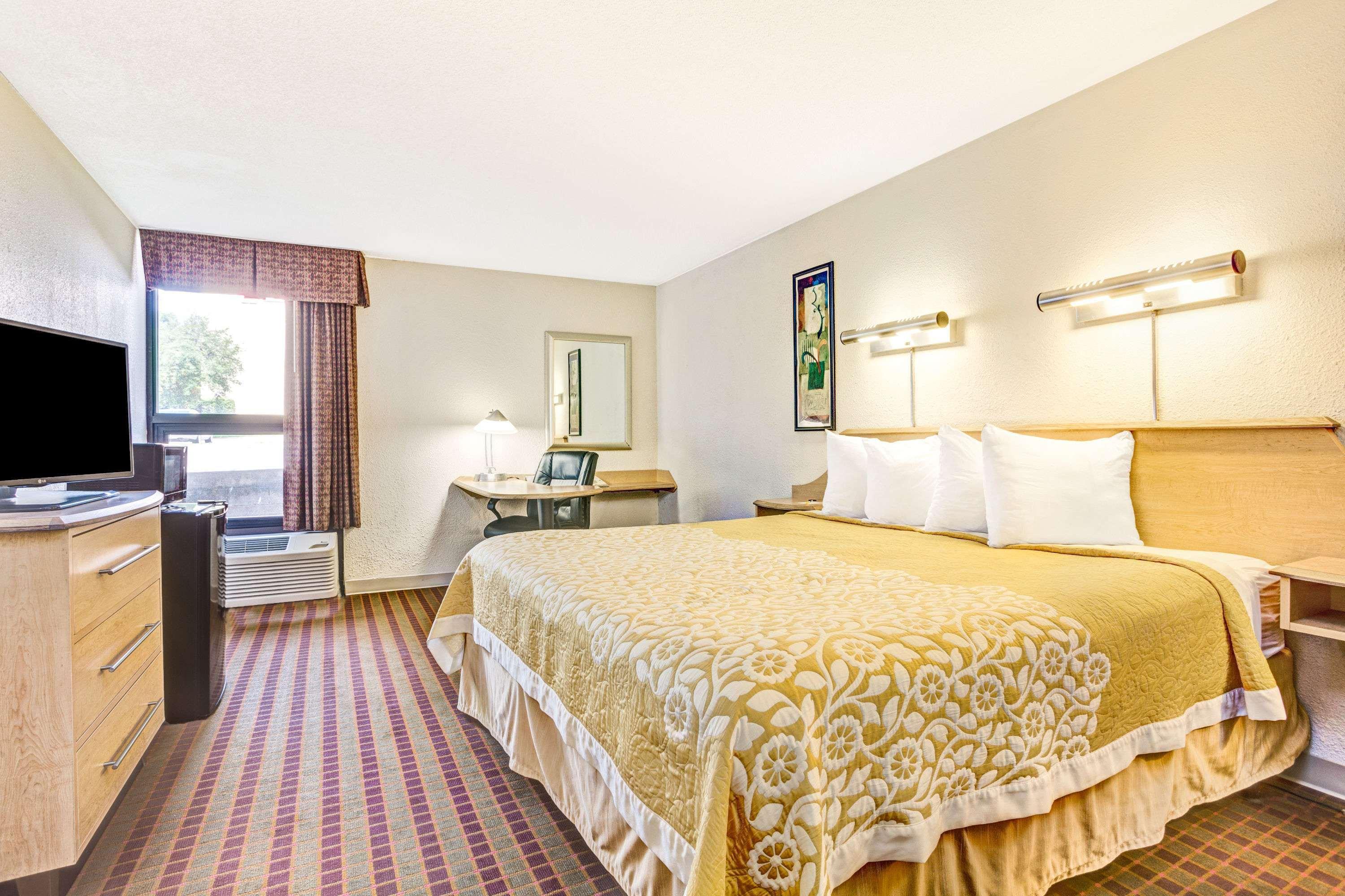 Comfort Inn Nashville - Opryland Area Exterior photo
